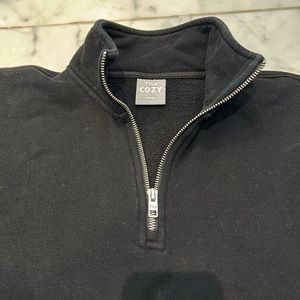 Aritzia quarter zip, black, M